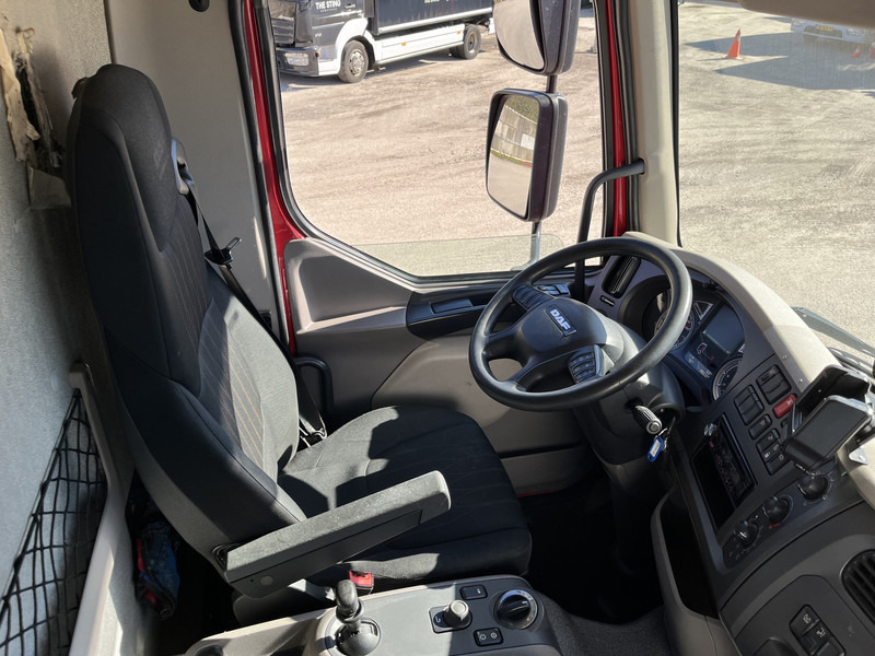 DAF LF 210 FA / 12 Ton / 396 dkm / Box / Loadlift / NL Truck - 박스 트럭 : 사진 3 DAF LF 210 FA / 12 Ton / 396 dkm / Box / Loadlift / NL Truck - 박스 트럭 : 사진 3