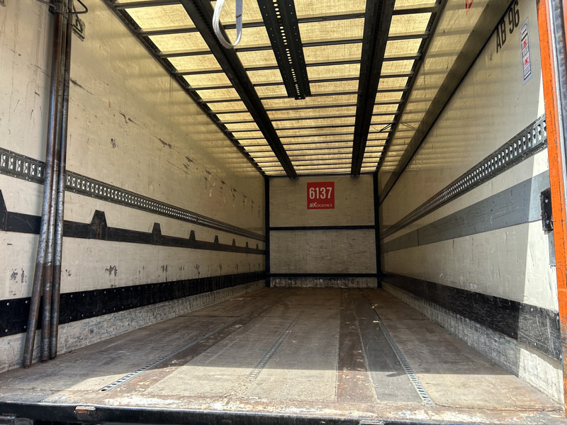 Floor FLMA-18 / Wipkar - Anhanger - Trailer / Alu Box / Loadlift / APK TUV 08-25 - 밀폐형 박스 트레일러 : 사진 3 Floor FLMA-18 / Wipkar - Anhanger - Trailer / Alu Box / Loadlift / APK TUV 08-25 - 밀폐형 박스 트레일러 : 사진 3