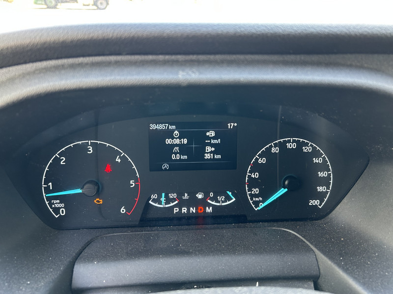 Ford Transit 2.0 TDCI Trend RWD / Box / Loadlift / Full Options - 박스 밴 : 사진 5 Ford Transit 2.0 TDCI Trend RWD / Box / Loadlift / Full Options - 박스 밴 : 사진 5