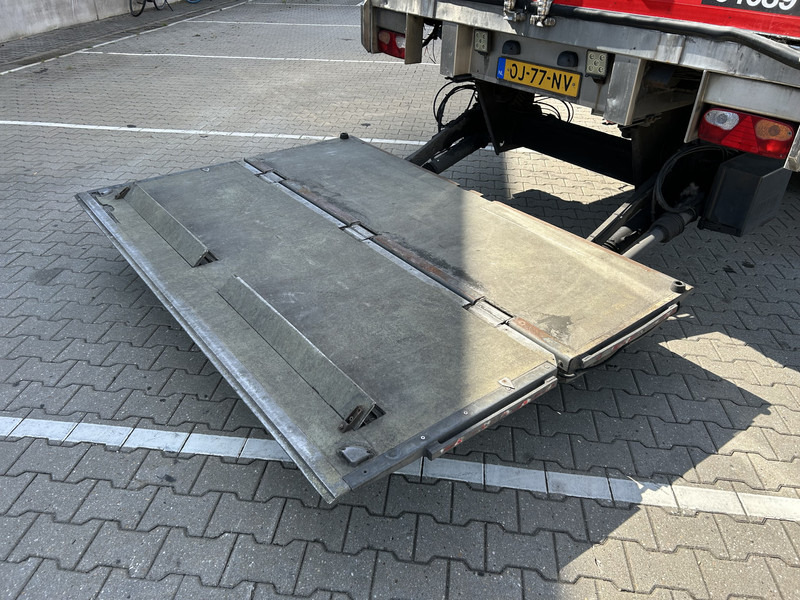 H.T.F. HZO 39 / Carrier Vector 1800 Frigo / Loadlift 2500 kg / APK TUV 01-26 - 냉동 세미 트레일러 : 사진 5 H.T.F. HZO 39 / Carrier Vector 1800 Frigo / Loadlift 2500 kg / APK TUV 01-26 - 냉동 세미 트레일러 : 사진 5