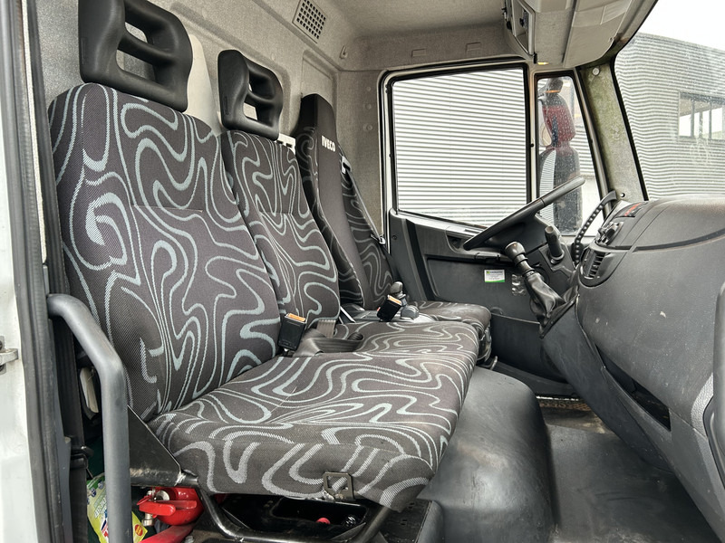 박스 트럭 Iveco EuroCargo 180 / Motor Problem / Blad - Blad / Manual / Box / Loadlift : 사진 8