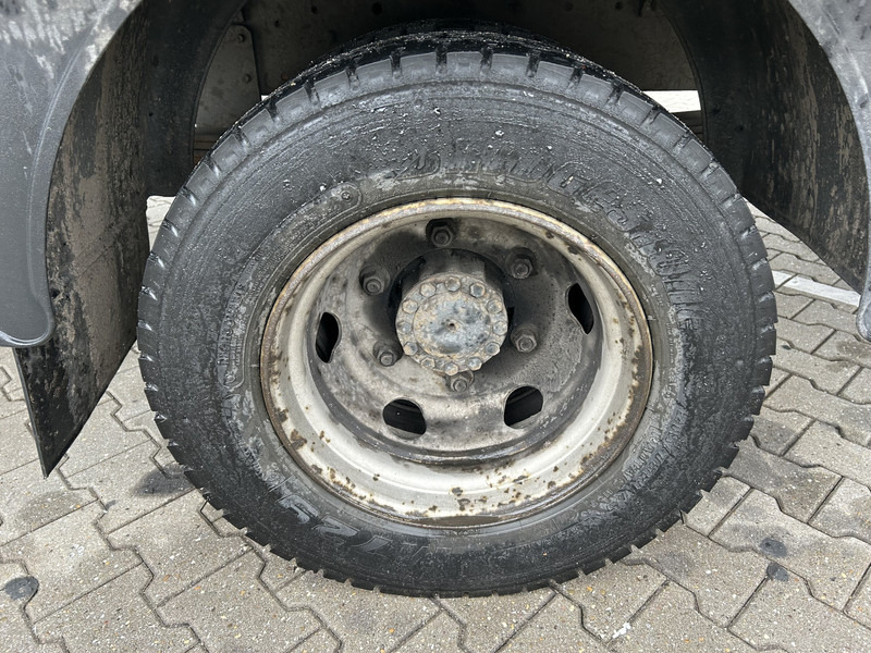 박스 트럭 Iveco EuroCargo 180 / Motor Problem / Blad - Blad / Manual / Box / Loadlift : 사진 16