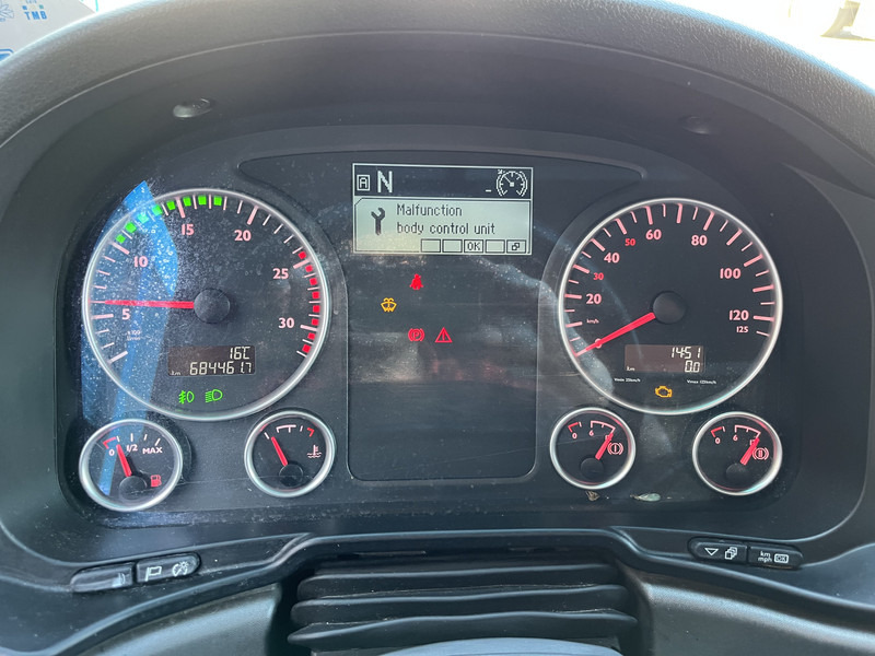 MAN TGX 18.440 XXL / 684 dkm / 2 Tanks / Stand klima / APK TUV 09-25 - 트랙터 유닛 : 사진 4 MAN TGX 18.440 XXL / 684 dkm / 2 Tanks / Stand klima / APK TUV 09-25 - 트랙터 유닛 : 사진 4