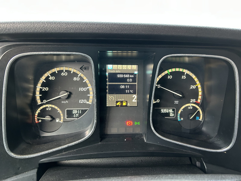 Mercedes-Benz Actros 1842 StreamSpace / 939 dkm / 2 Tanks / NL Truck - 트랙터 유닛 : 사진 4 Mercedes-Benz Actros 1842 StreamSpace / 939 dkm / 2 Tanks / NL Truck - 트랙터 유닛 : 사진 4