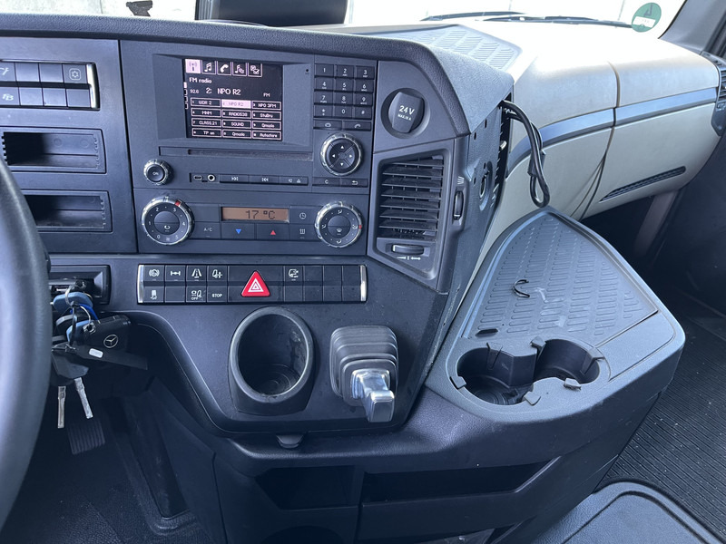 Mercedes-Benz Actros 1842 StreamSpace / 939 dkm / 2 Tanks / NL Truck - 트랙터 유닛 : 사진 5 Mercedes-Benz Actros 1842 StreamSpace / 939 dkm / 2 Tanks / NL Truck - 트랙터 유닛 : 사진 5