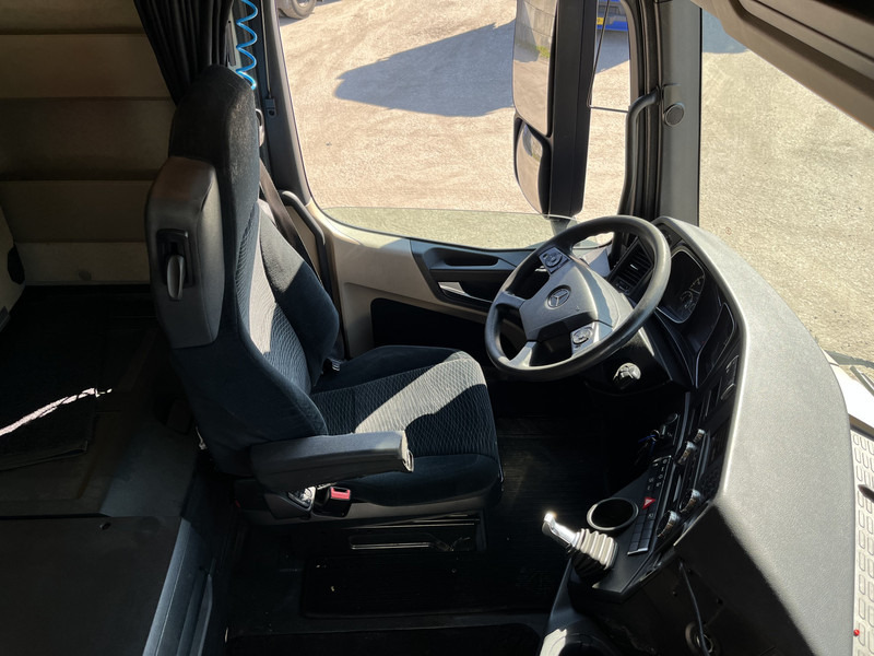Mercedes-Benz Actros 1842 Streamspace / 838 dkm / 2 Tanks / NL Truck - 트랙터 유닛 : 사진 3 Mercedes-Benz Actros 1842 Streamspace / 838 dkm / 2 Tanks / NL Truck - 트랙터 유닛 : 사진 3