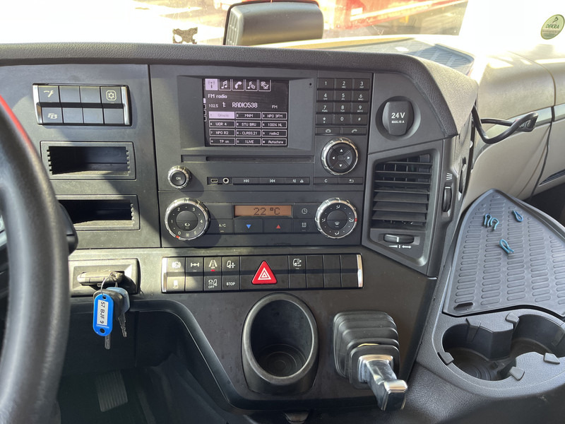 Mercedes-Benz Actros 1842 Streamspace / 871 dkm / 2 Tanks / NL Truck - 트랙터 유닛 : 사진 5 Mercedes-Benz Actros 1842 Streamspace / 871 dkm / 2 Tanks / NL Truck - 트랙터 유닛 : 사진 5