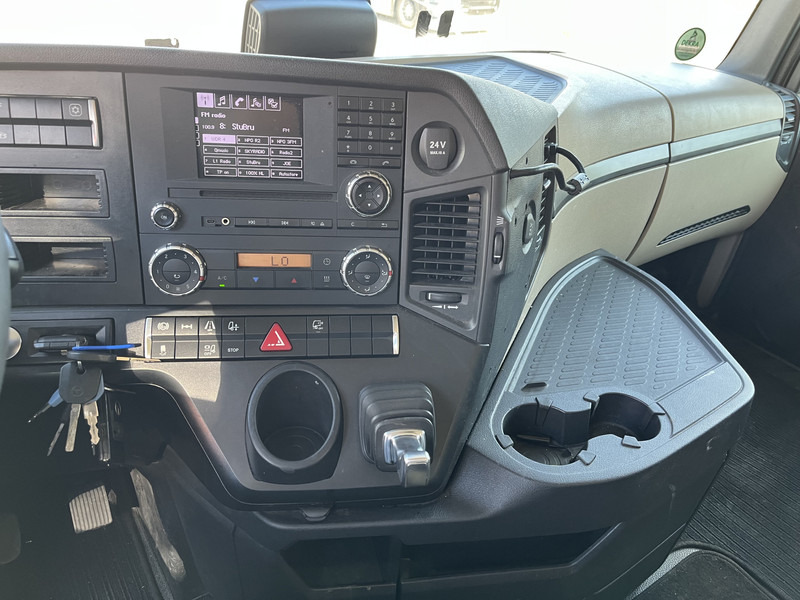 Mercedes-Benz Actros 1842 Streamspace / 945 dkm / 2 Tanks / NL Truck - 트랙터 유닛 : 사진 5 Mercedes-Benz Actros 1842 Streamspace / 945 dkm / 2 Tanks / NL Truck - 트랙터 유닛 : 사진 5