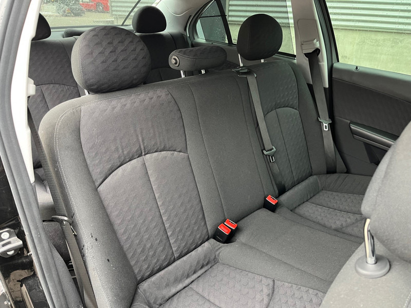 Mercedes-Benz E-Klasse / Limousine / 240 Avantgarde / 4-Matic / 8-pers / APK/TUV 09-2026 / - 세단 : 사진 5 Mercedes-Benz E-Klasse / Limousine / 240 Avantgarde / 4-Matic / 8-pers / APK/TUV 09-2026 / - 세단 : 사진 5