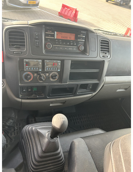 Nissan Cabstar NT400 / Duo Temp Frigo -30 gr / 146 dkm/ Blad - Blad / APK TUV 03-26 - 냉동 밴 : 사진 5 Nissan Cabstar NT400 / Duo Temp Frigo -30 gr / 146 dkm/ Blad - Blad / APK TUV 03-26 - 냉동 밴 : 사진 5