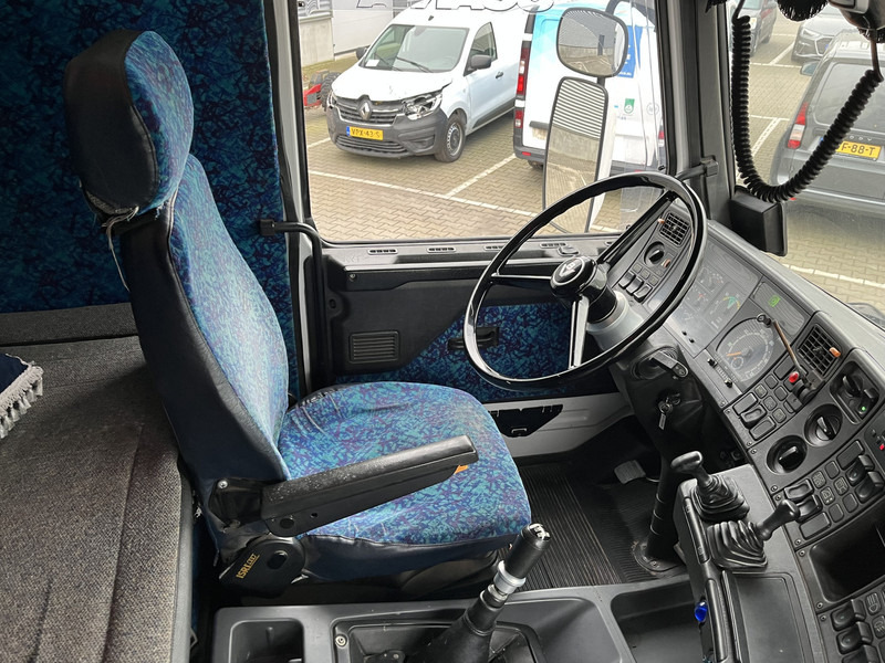 Scania R 143H V8 500 Streamline / V8 Sound / Retarder / Old Skool Classic - 트랙터 유닛 : 사진 3 Scania R 143H V8 500 Streamline / V8 Sound / Retarder / Old Skool Classic - 트랙터 유닛 : 사진 3