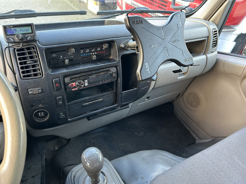 Toyota Dyna 100 3.0 D-4D / Kipper - Tipper / Blad - Bald / APK TUV 07-26 - 덤프 밴 : 사진 5 Toyota Dyna 100 3.0 D-4D / Kipper - Tipper / Blad - Bald / APK TUV 07-26 - 덤프 밴 : 사진 5