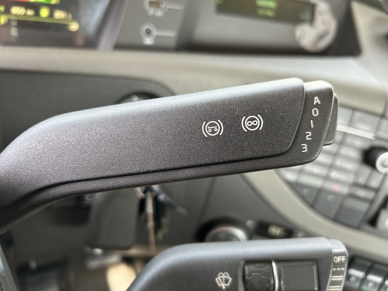 Volvo FH 420 Globetrotter / 921 dkm / 2 Tanks / VEB+ / NL Truck - 트랙터 유닛 : 사진 5 Volvo FH 420 Globetrotter / 921 dkm / 2 Tanks / VEB+ / NL Truck - 트랙터 유닛 : 사진 5