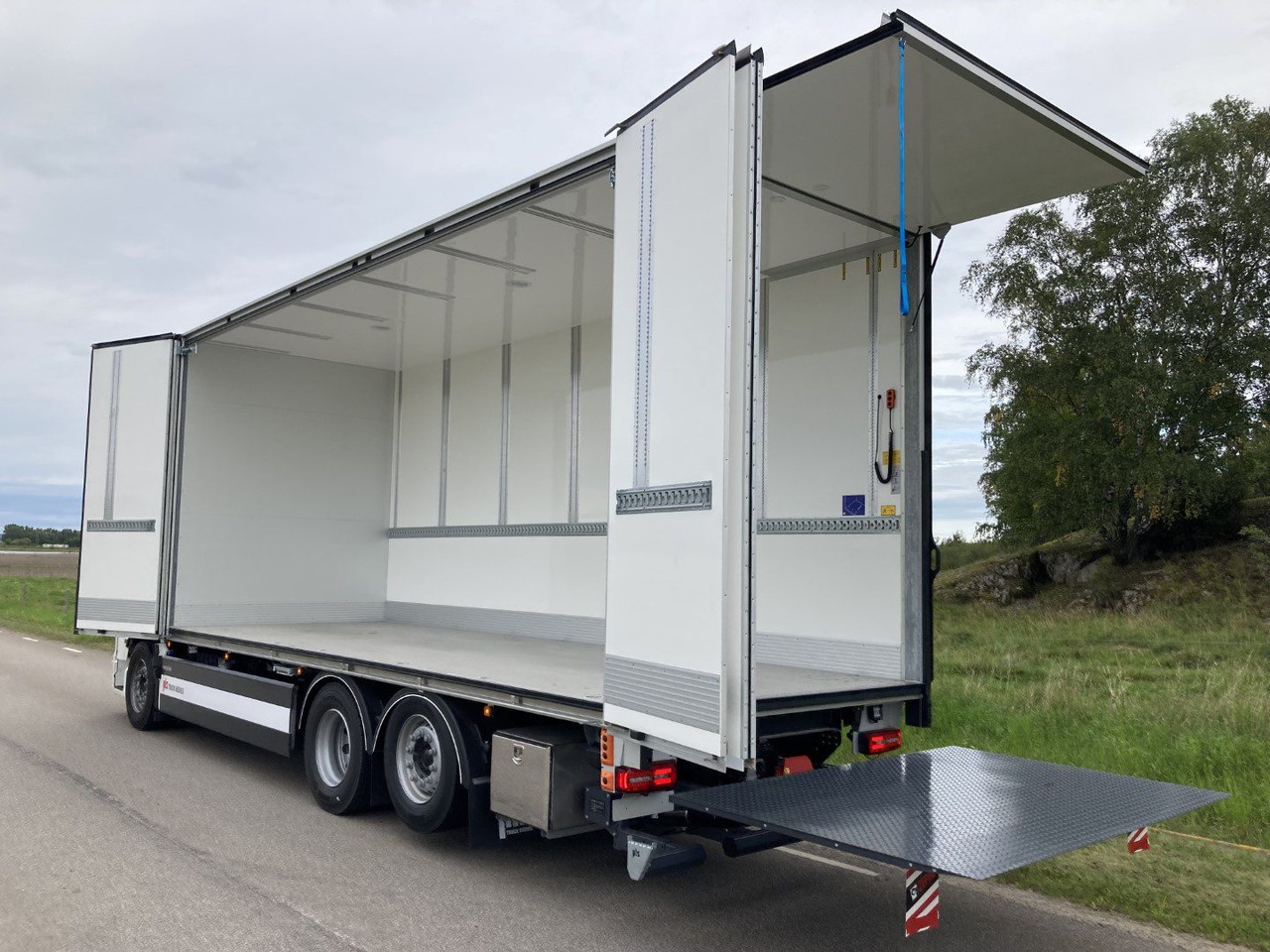 TGX 26.510 6×2-4 Fjärrbil - 캡 새시 트럭 : 사진 3 TGX 26.510 6×2-4 Fjärrbil - 캡 새시 트럭 : 사진 3