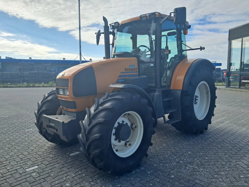 Renault ARES 640 RZ ARES 640 RZ - 장궤형 트랙터 : 사진 3 Renault ARES 640 RZ ARES 640 RZ - 장궤형 트랙터 : 사진 3