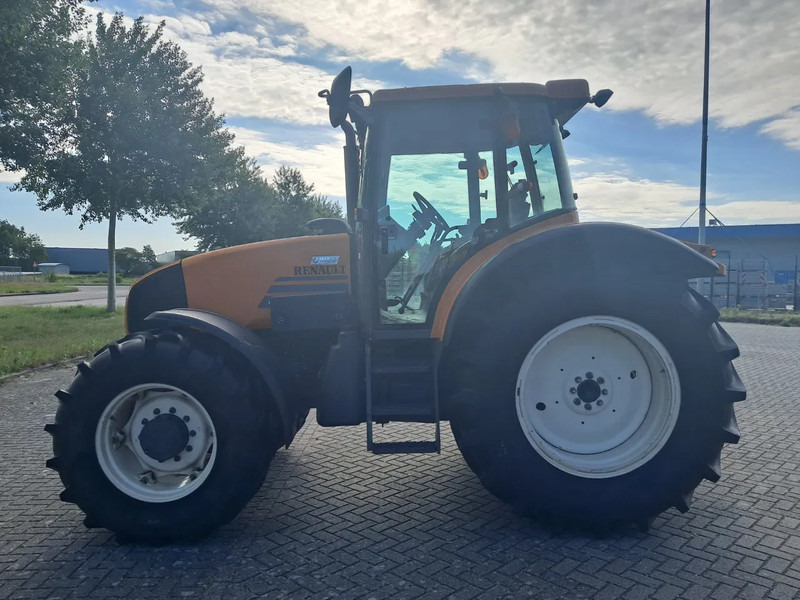 Renault ARES 640 RZ ARES 640 RZ - 장궤형 트랙터 : 사진 2 Renault ARES 640 RZ ARES 640 RZ - 장궤형 트랙터 : 사진 2