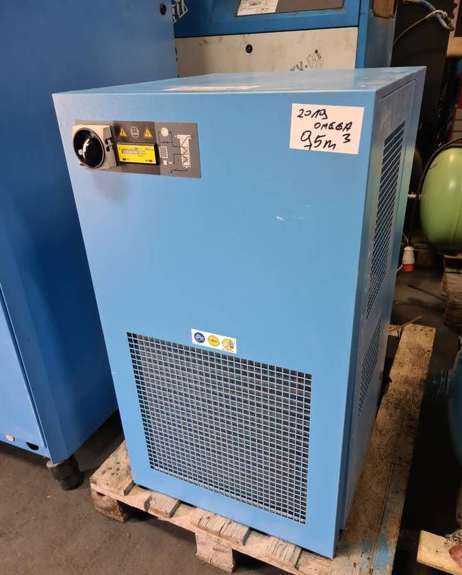 Osuszacz ziębniczy OMEGA  9,5 m3 - 공기 압축기 : 사진 1 Osuszacz ziębniczy OMEGA  9,5 m3 - 공기 압축기 : 사진 1