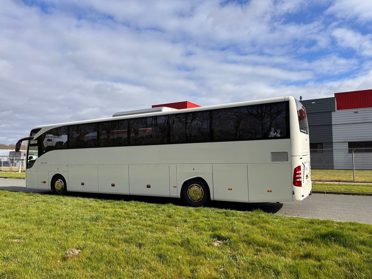 Mercedes TOURISMO RHD-M/2A, 56 pl. (6 gear hand!) - 대형 버스 : 사진 4 Mercedes TOURISMO RHD-M/2A, 56 pl. (6 gear hand!) - 대형 버스 : 사진 4