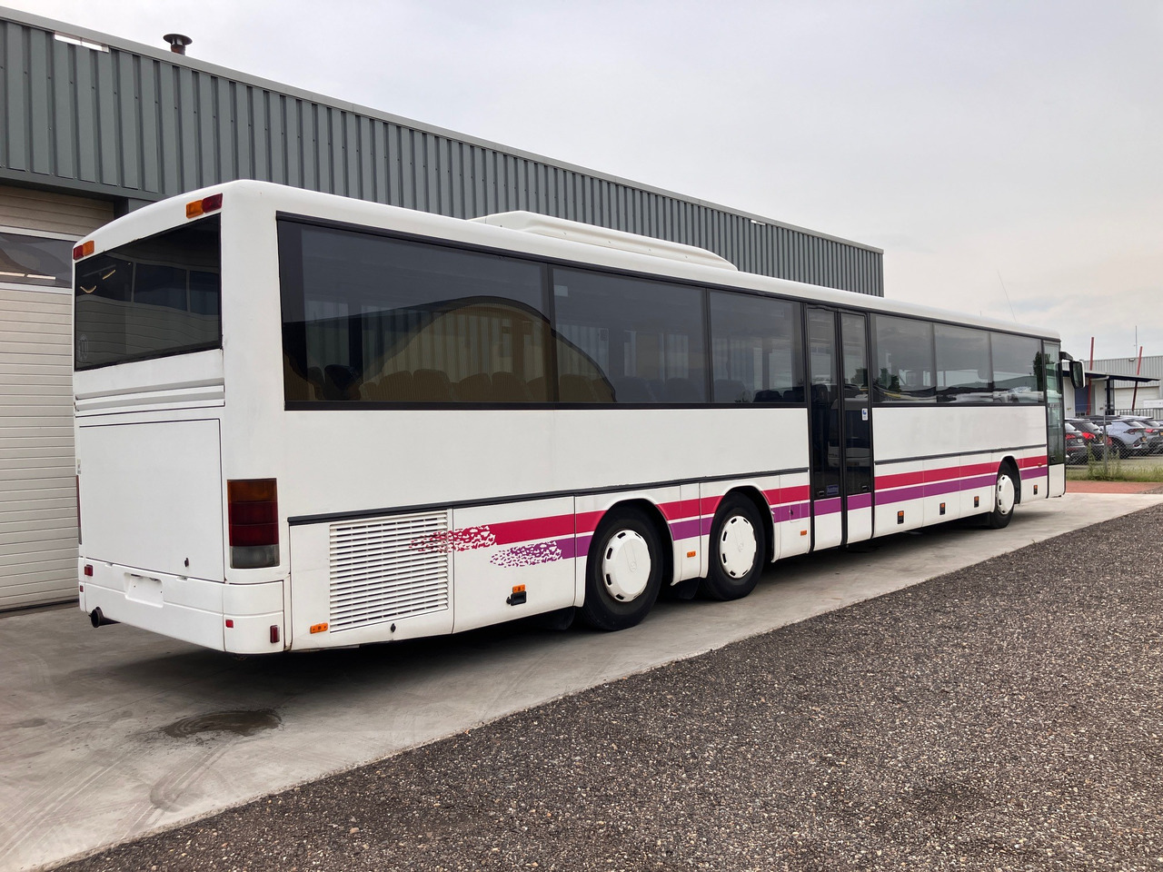 SETRA S319 UL (chassis work) - 교외 버스 : 사진 4 SETRA S319 UL (chassis work) - 교외 버스 : 사진 4