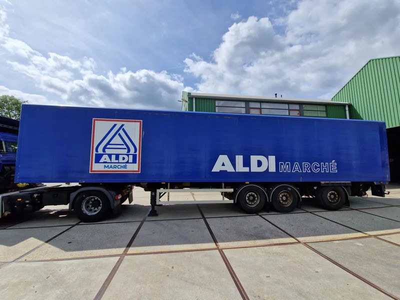 Ackermann VS-F24 / DHOLLANDIA 3000kg - 밀폐형 박스 세미 트레일러 : 사진 4 Ackermann VS-F24 / DHOLLANDIA 3000kg - 밀폐형 박스 세미 트레일러 : 사진 4