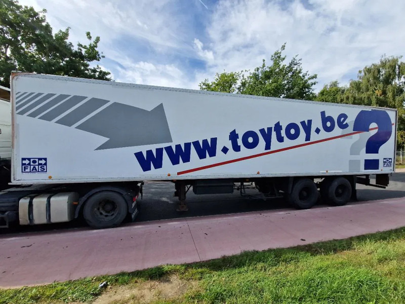 Fruehauf D32C / LAMMES - BLATT - SPRING - 밀폐형 박스 세미 트레일러 : 사진 4 Fruehauf D32C / LAMMES - BLATT - SPRING - 밀폐형 박스 세미 트레일러 : 사진 4