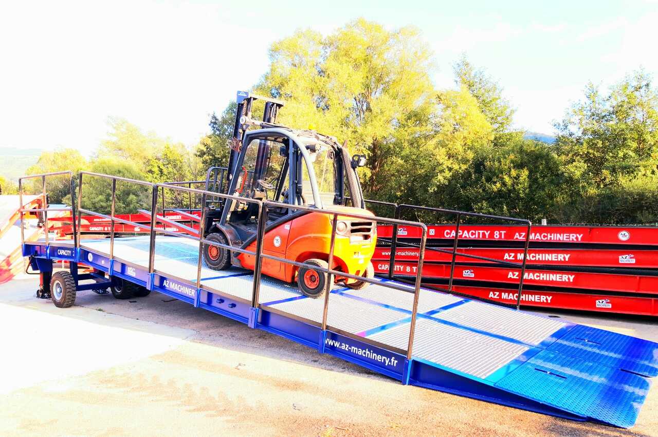 AZ RAMP KING VERSION, BIG FOOT 15 T mobile loading ramp - 로딩 램프 : 사진 1 AZ RAMP KING VERSION, BIG FOOT 15 T mobile loading ramp - 로딩 램프 : 사진 1