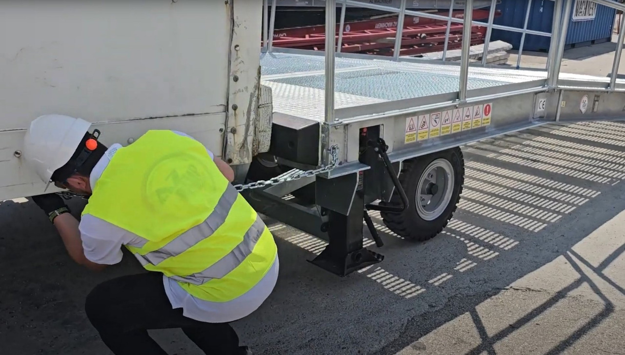 신규 로딩 램프 Large Mobile dock ramp, uncouplable AZ RAMP - KING VERSION, BIG FOOT L20 T-INOX : 사진 14 신규 로딩 램프 Large Mobile dock ramp, uncouplable AZ RAMP - KING VERSION, BIG FOOT L20 T-INOX : 사진 14