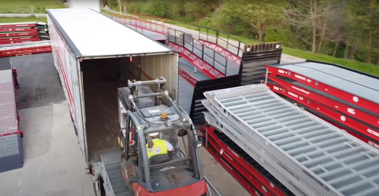 신규 로딩 램프 Loading Ramp with with hydraulic tilting bridge - AZ RAMP - STAR- 8T FULL GALVA : 사진 6 신규 로딩 램프 Loading Ramp with with hydraulic tilting bridge - AZ RAMP - STAR- 8T FULL GALVA : 사진 6