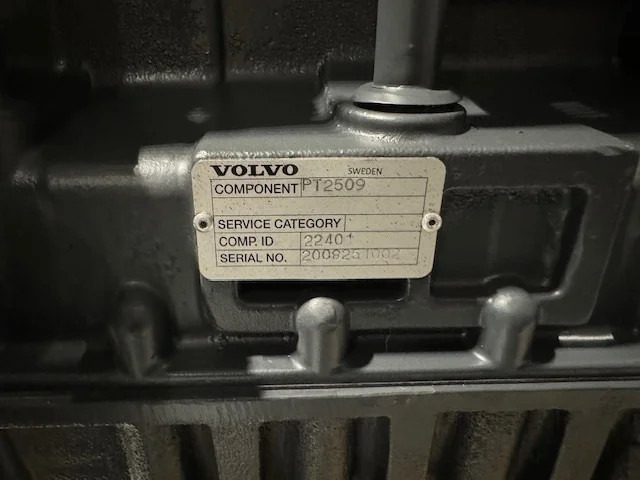Volvo PT2509 22401 22671 - 기어박스 관절 덤프 용 : 사진 2 Volvo PT2509 22401 22671 - 기어박스 관절 덤프 용 : 사진 2