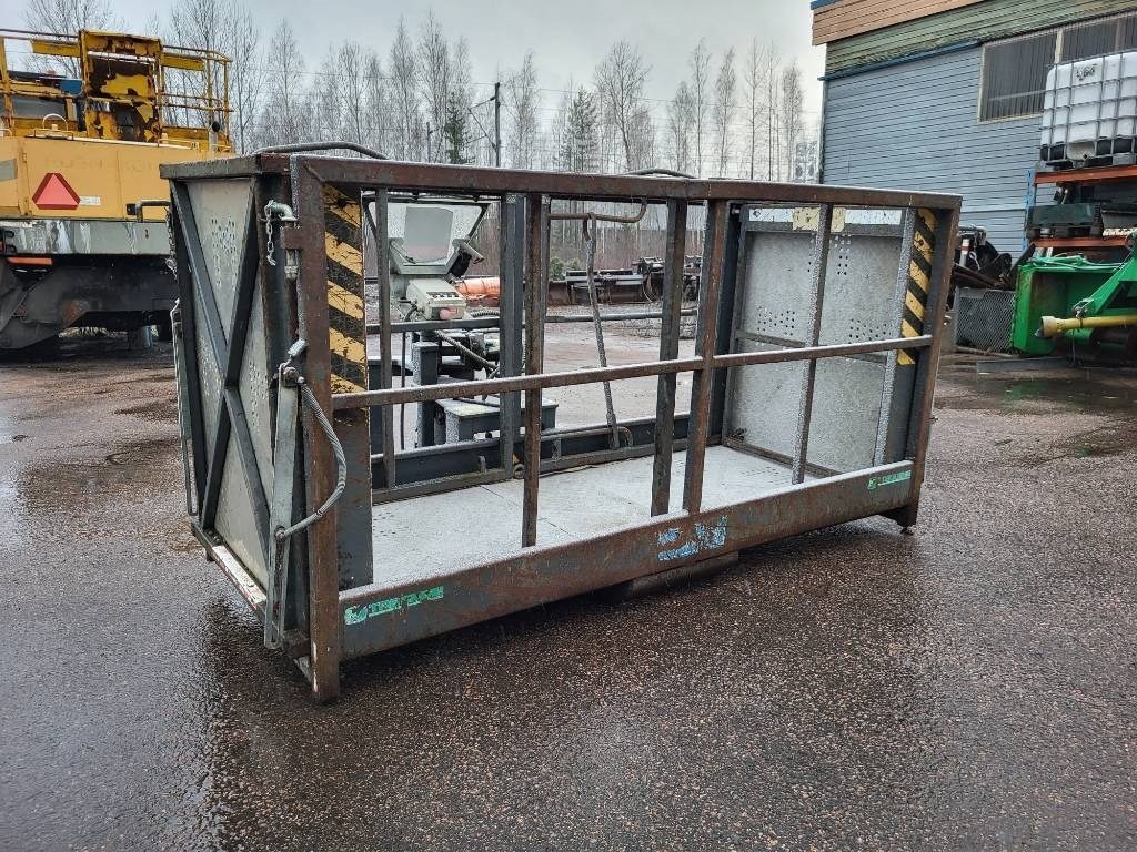 Merlo PTE.RC.ZM2 - 고가작업 플랫폼 : 사진 4 Merlo PTE.RC.ZM2 - 고가작업 플랫폼 : 사진 4
