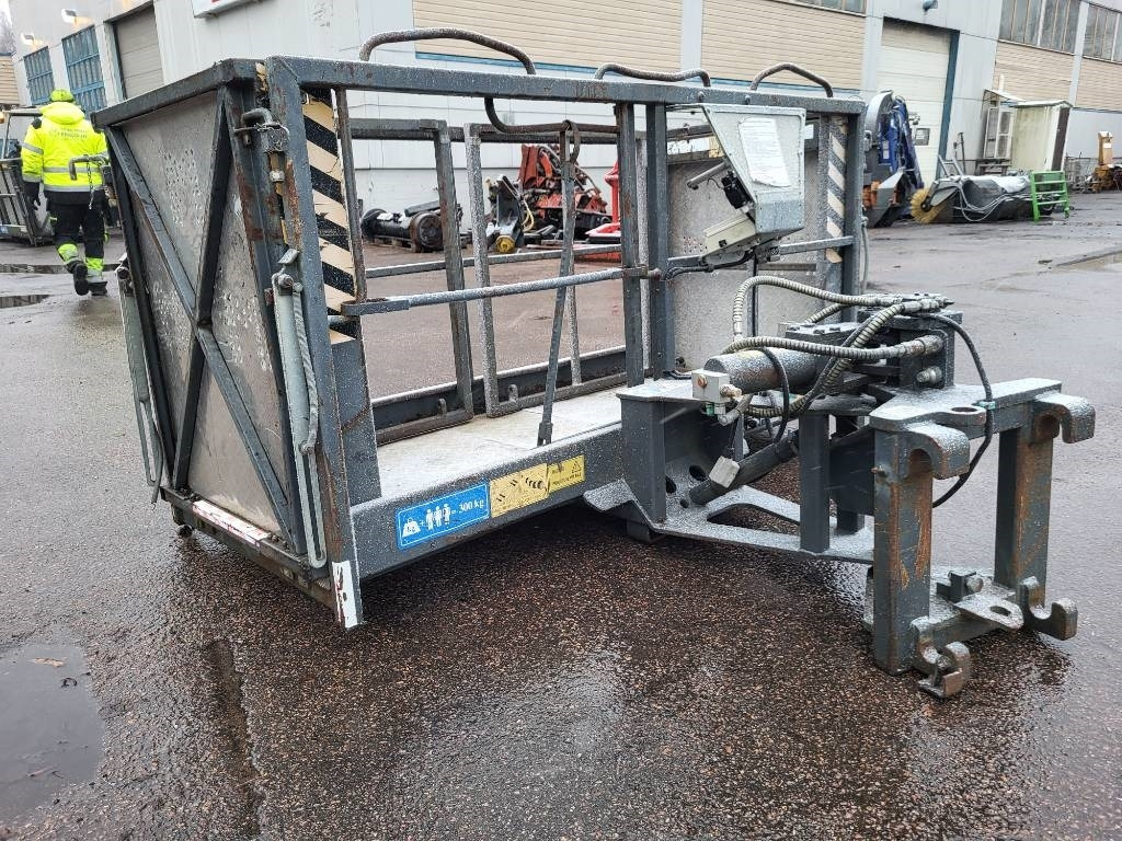 Merlo PTE.RC.ZM2 - 고가작업 플랫폼 : 사진 5 Merlo PTE.RC.ZM2 - 고가작업 플랫폼 : 사진 5