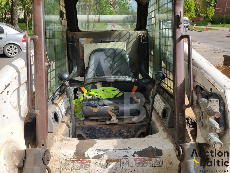 Bobcat S 250 - 스키드 스티어 로더 : 사진 5 Bobcat S 250 - 스키드 스티어 로더 : 사진 5