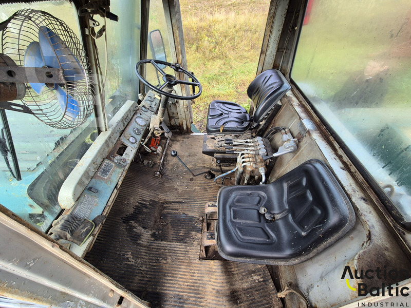 Chtz T-150K - 장궤형 트랙터 : 사진 5 Chtz T-150K - 장궤형 트랙터 : 사진 5