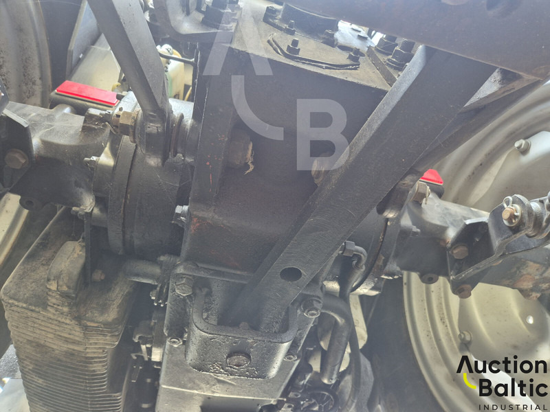 장궤형 트랙터 Deutz-Fahr Agroplus 80 : 사진 9