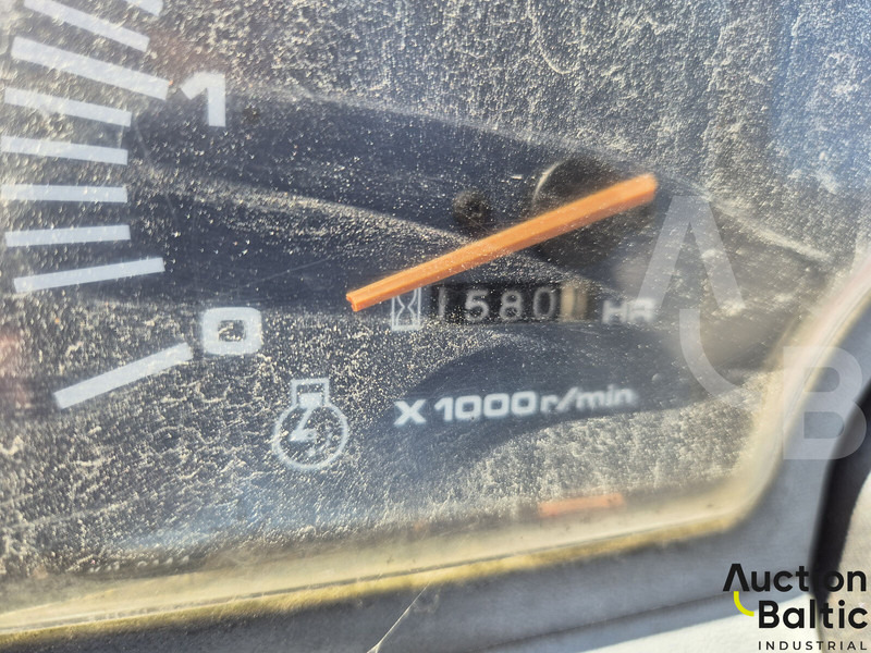 Hitachi CTX20 - 장궤형 트랙터 : 사진 5 Hitachi CTX20 - 장궤형 트랙터 : 사진 5