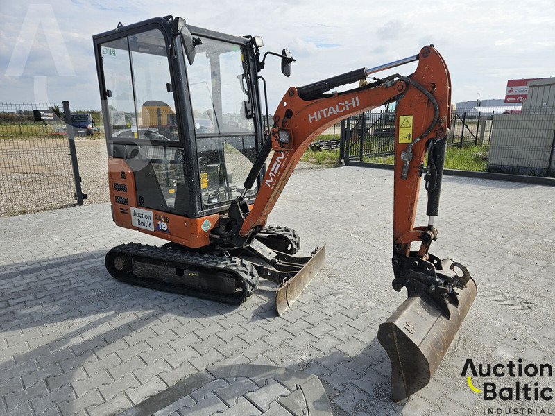 Hitachi ZX19-6 CR - 미니 굴삭기 : 사진 2 Hitachi ZX19-6 CR - 미니 굴삭기 : 사진 2