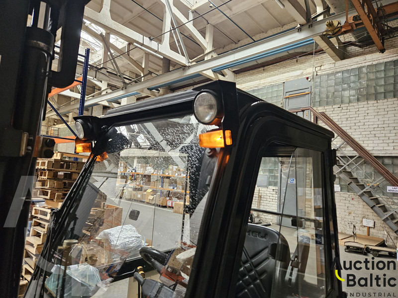 리스 Hyundai 18D-7E Hyundai 18D-7E : 사진 11