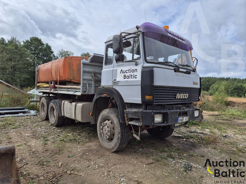 Iveco 260-34 - 유조트럭 : 사진 2 Iveco 260-34 - 유조트럭 : 사진 2