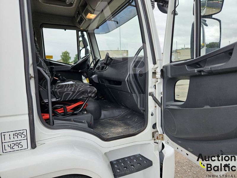 Iveco Euro Cargo 120E 25 - 냉동탑차 : 사진 5 Iveco Euro Cargo 120E 25 - 냉동탑차 : 사진 5