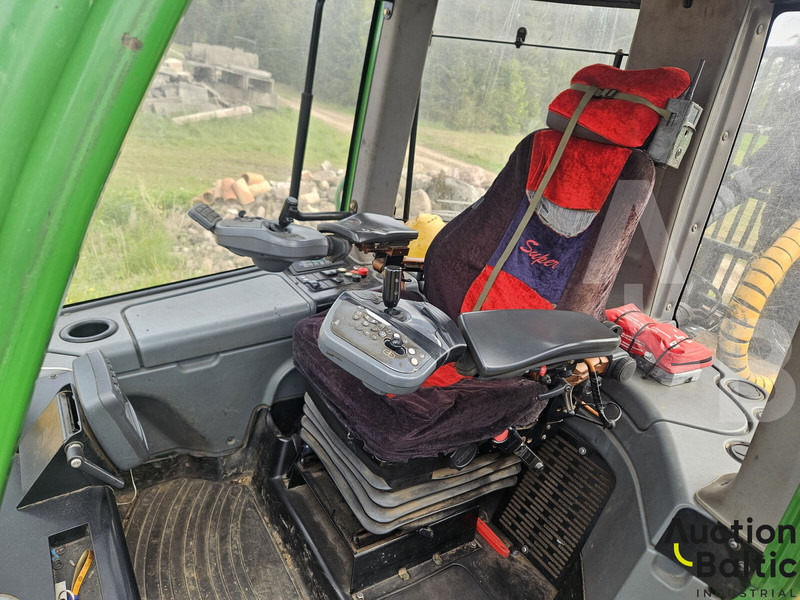 John Deere 1010 E - 임업용 트레일러 : 사진 5 John Deere 1010 E - 임업용 트레일러 : 사진 5
