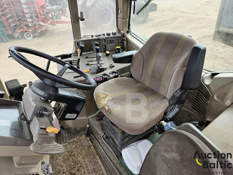 John Deere 6430 - 장궤형 트랙터 : 사진 5 John Deere 6430 - 장궤형 트랙터 : 사진 5