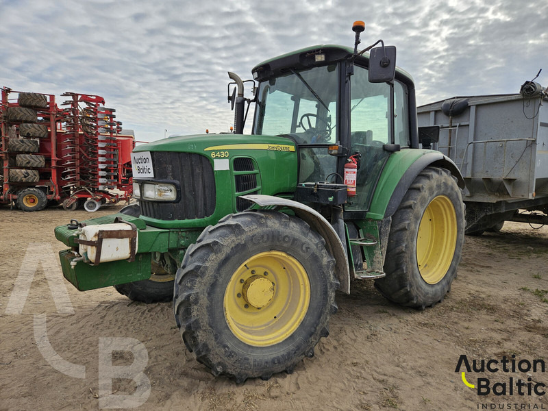 John Deere 6430 - 장궤형 트랙터 : 사진 2 John Deere 6430 - 장궤형 트랙터 : 사진 2