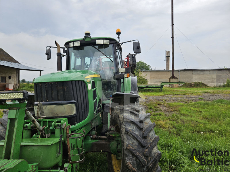 John Deere 6930 Premium - 장궤형 트랙터 : 사진 3 John Deere 6930 Premium - 장궤형 트랙터 : 사진 3