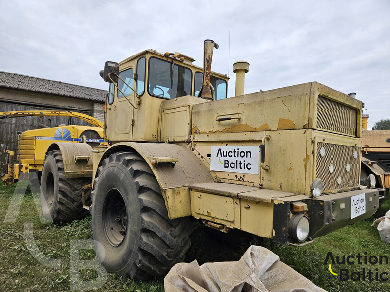 Kirovec K-701 - 장궤형 트랙터 : 사진 1 Kirovec K-701 - 장궤형 트랙터 : 사진 1