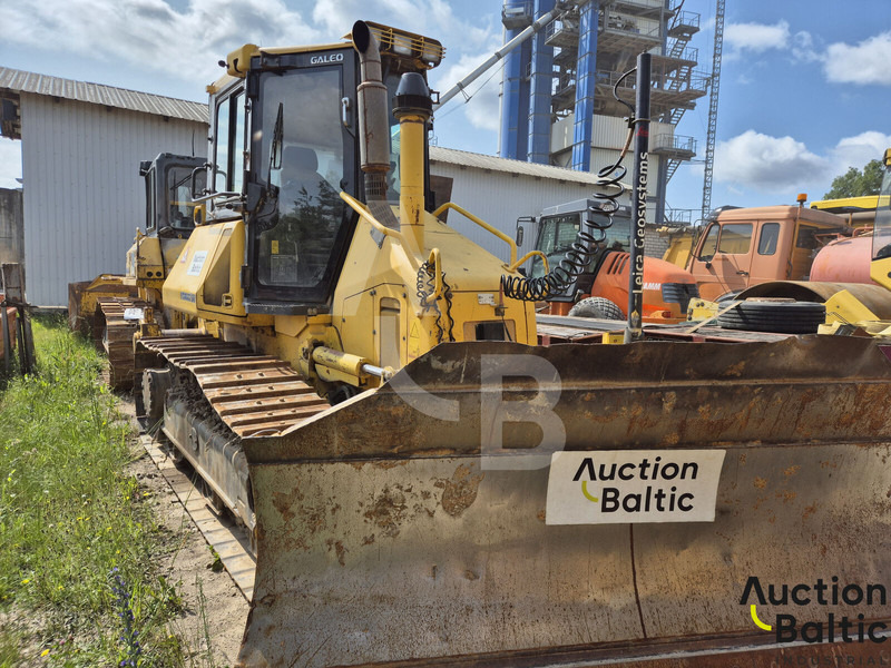 Komatsu D51EX-22 - 불도저 : 사진 2 Komatsu D51EX-22 - 불도저 : 사진 2