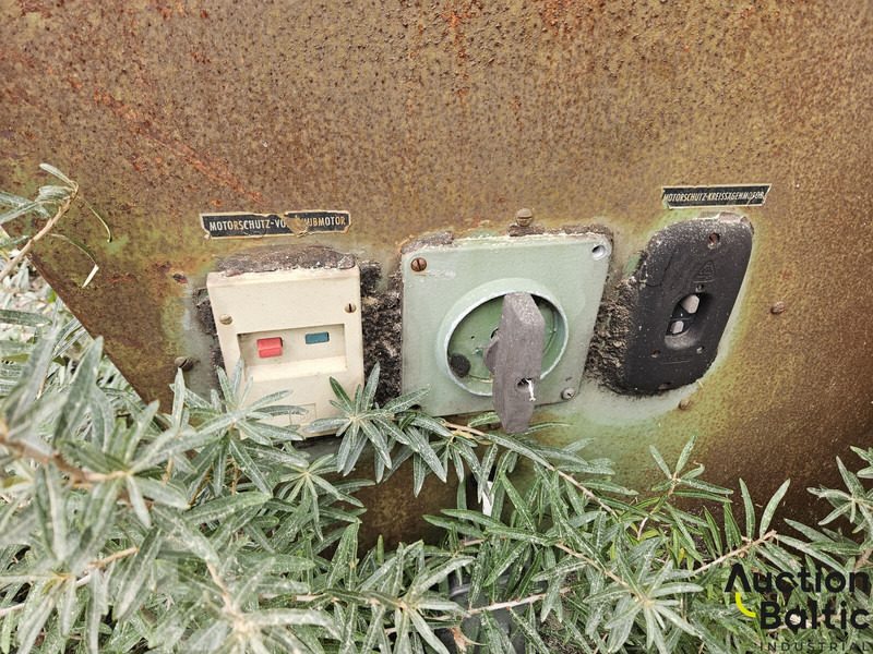 Kurt Honerloh - 로그 스플리터 : 사진 3 Kurt Honerloh - 로그 스플리터 : 사진 3