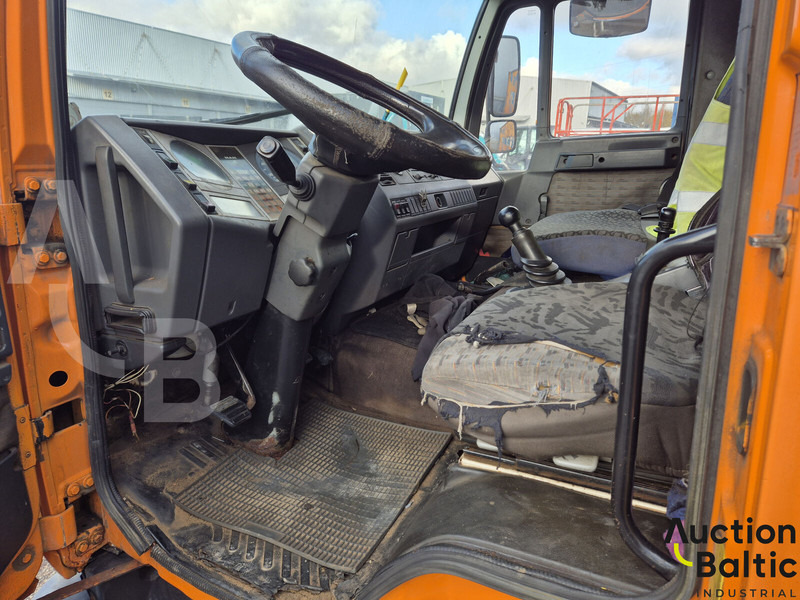 MAN 10.153 - 견인 트럭 : 사진 5 MAN 10.153 - 견인 트럭 : 사진 5