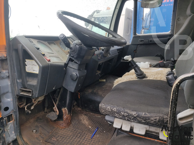 MAN 15.163 - 진공 흡입 트럭 : 사진 5 MAN 15.163 - 진공 흡입 트럭 : 사진 5