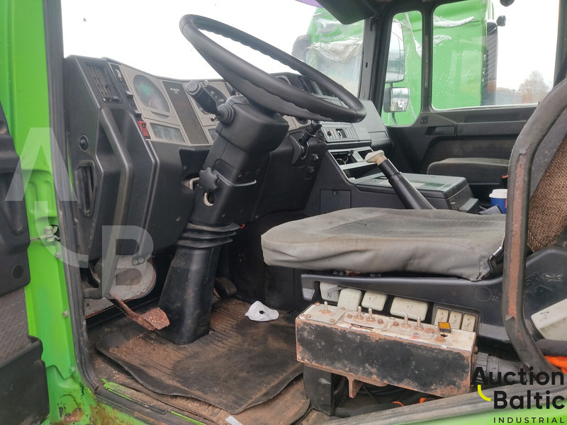 MAN 18.284 - 스킵 로더 트럭 : 사진 5 MAN 18.284 - 스킵 로더 트럭 : 사진 5