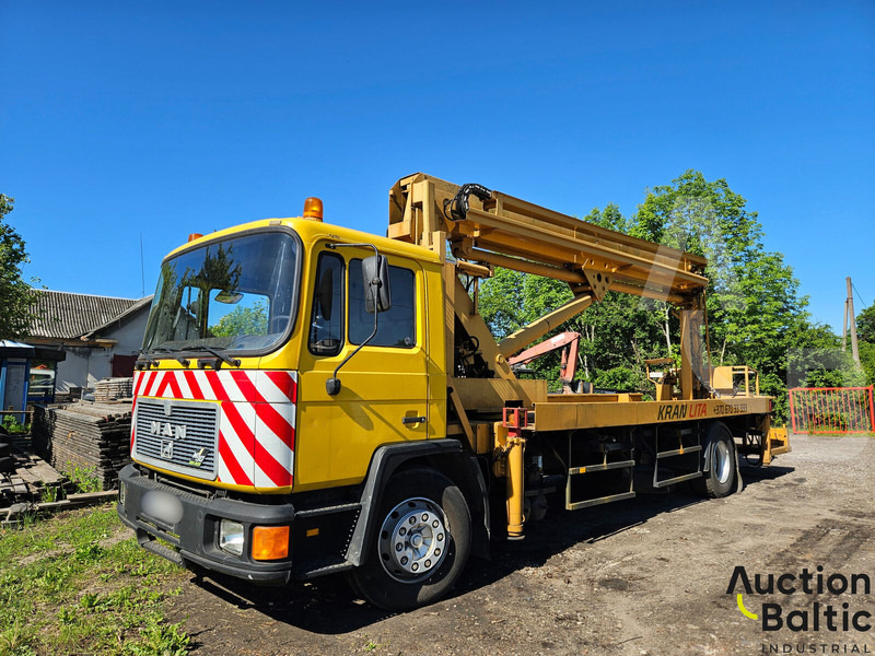 MAN M90 - 트럭 탑재 고가작업 플랫폼 : 사진 1 MAN M90 - 트럭 탑재 고가작업 플랫폼 : 사진 1